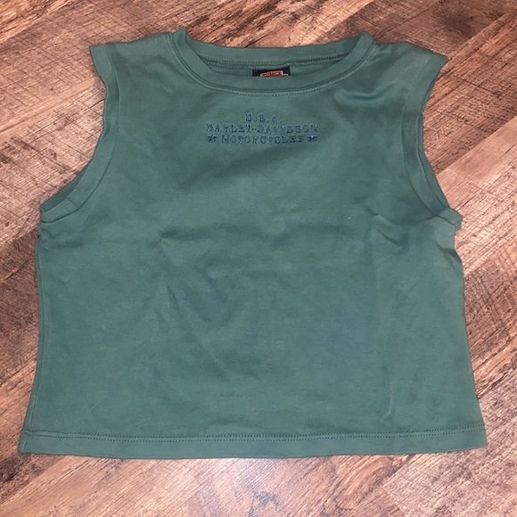 Harley-Davidson Tops - Harley Davidson Excellent like new condition size large crop top